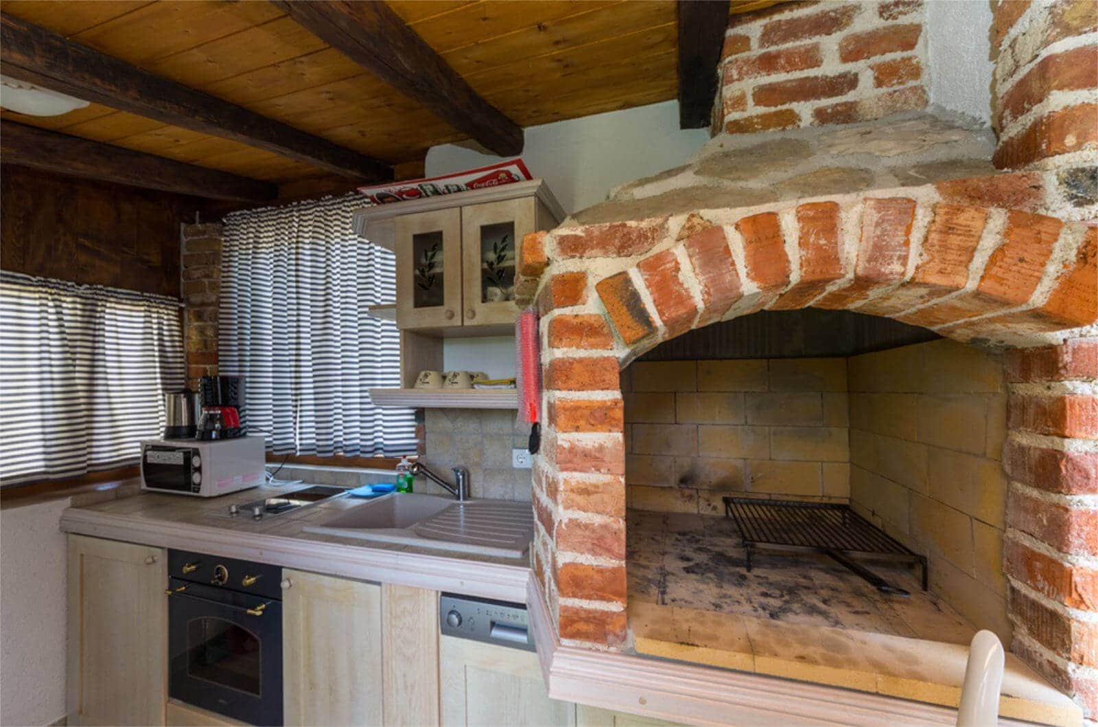 10. Apartman Maslina-Vrtna kuhinja