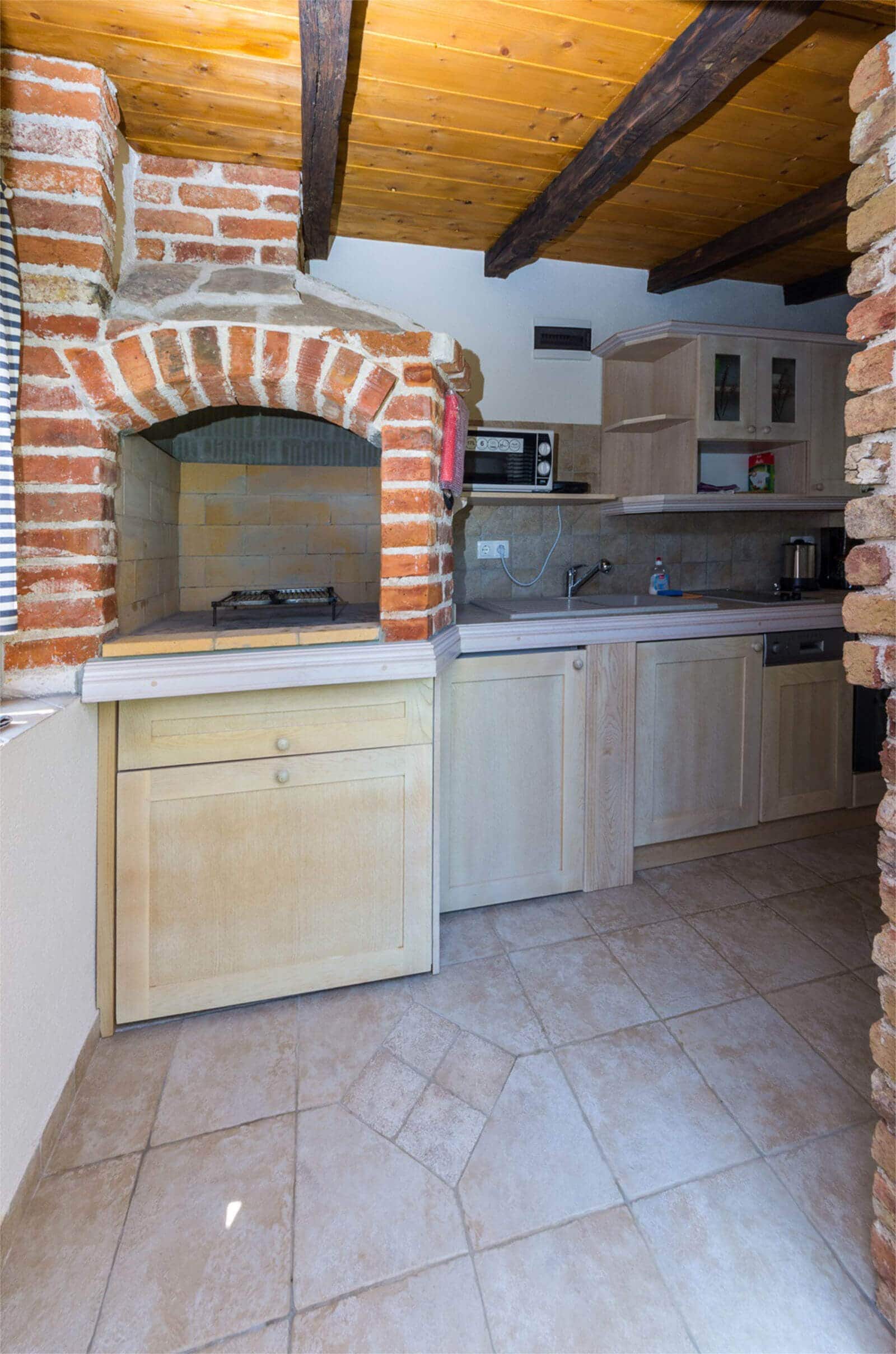 9. Apartman Lavanda - Vrtna kuhinja